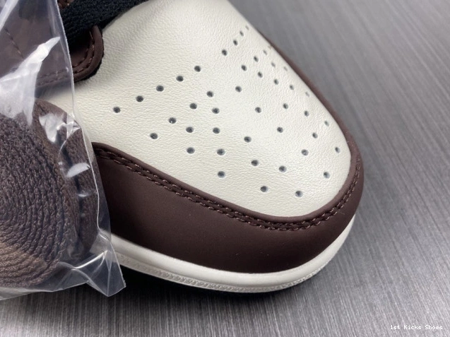 1st Kicks Shoes Air 1 Low DC6991-200 Mocha Jordan 0701